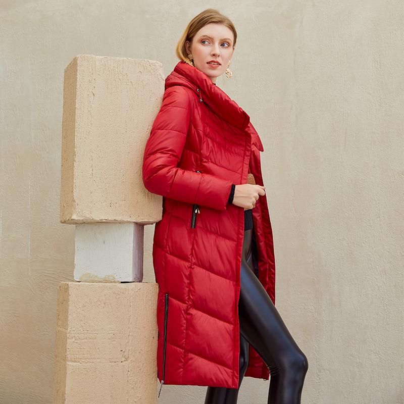 Ivory Ember™ - Warm Women Jacket With Elegant Parkas