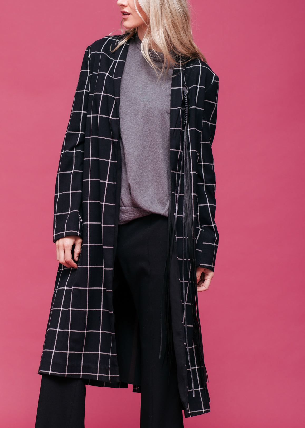 Linden Gray™ - Women's Minimalist Grid Longline Black Coat