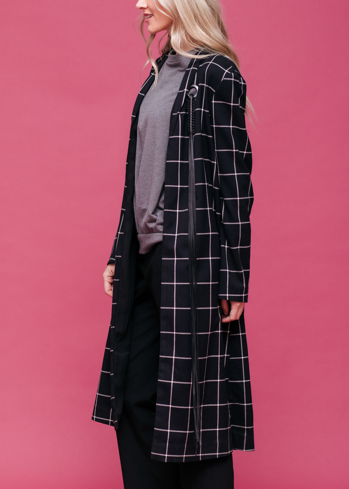 Linden Gray™ - Women's Minimalist Grid Longline Black Coat