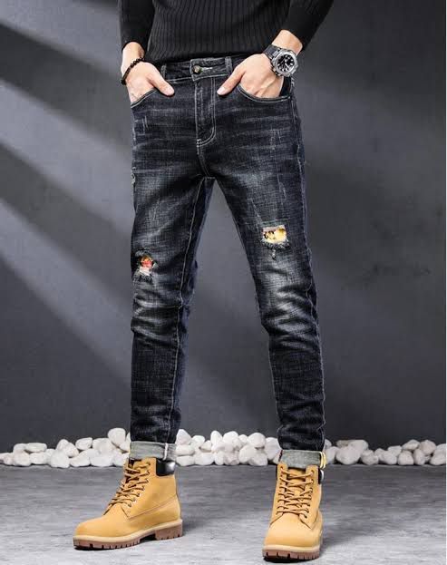 StyleEdge™ - Men's New Style Ripped Print Patchwork Denim Jeans in Black